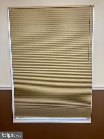 8194 MOUNTAIN ESTATE CT, Pasadena, MD 21122