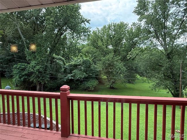 13075 Old Jamestown Road, Black Jack, MO 63033