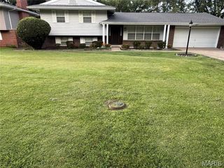 13075 Old Jamestown Road, Black Jack, MO 63033