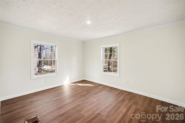 114 Woodberry Drive, Cherryville, NC 28021