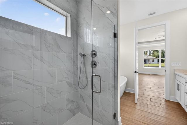 1022 SW 15th AVE, Cape Coral, FL 33991