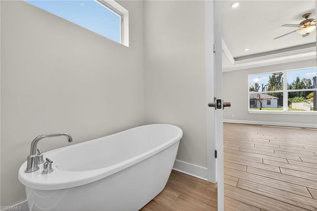 1022 SW 15th AVE, Cape Coral, FL 33991