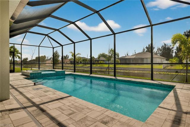 1022 SW 15th AVE, Cape Coral, FL 33991