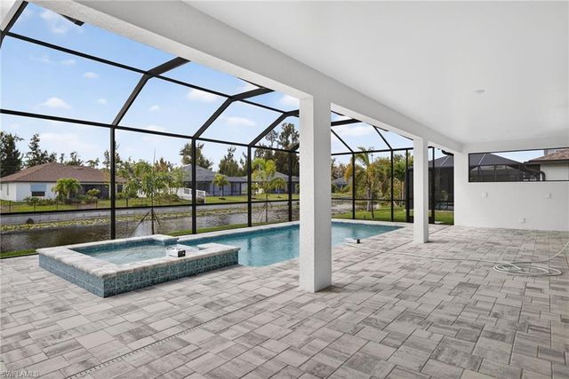 1022 SW 15th AVE, Cape Coral, FL 33991