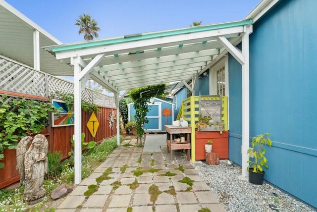 2395 Delaware Avenue, Santa Cruz, CA 95060