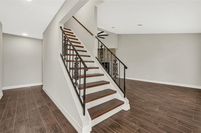 12543 Versailles Drive, Houston, TX 77015