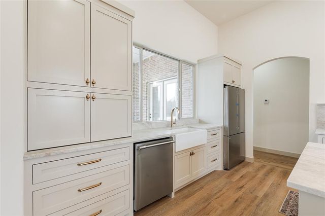 11900 Setenta Grove Circle, Oklahoma City, OK 73150