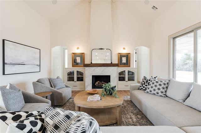 11900 Setenta Grove Circle, Oklahoma City, OK 73150