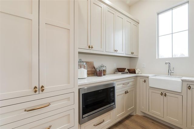 11900 Setenta Grove Circle, Oklahoma City, OK 73150