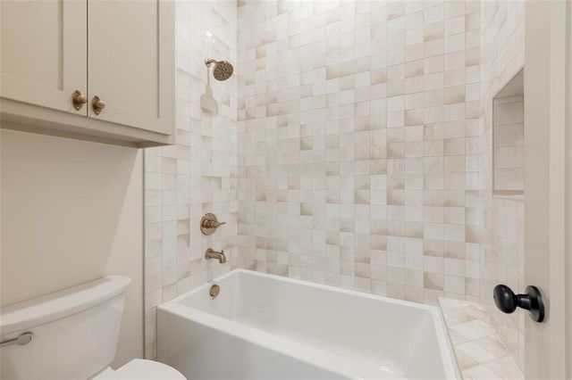 11900 Setenta Grove Circle, Oklahoma City, OK 73150