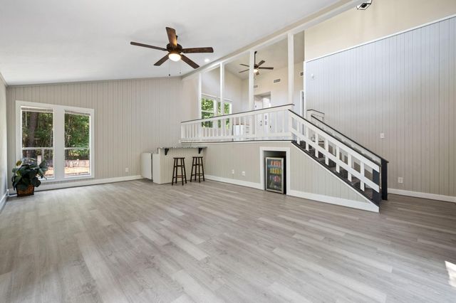 239 White Oak Hills, Livingston, TX 77351