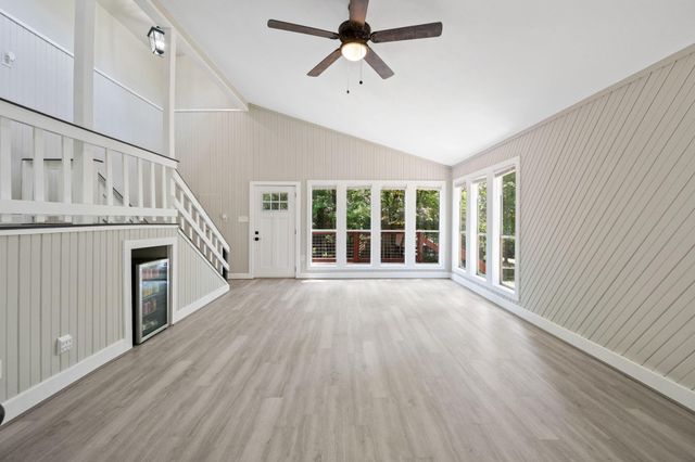 239 White Oak Hills, Livingston, TX 77351