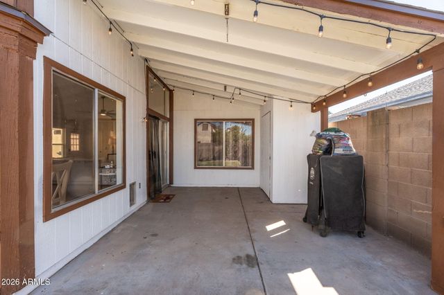 814 E MANOR Drive, Chandler, AZ 85225