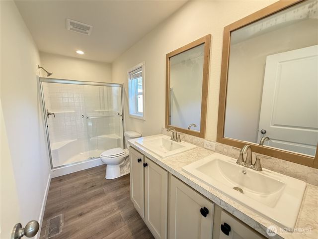 154 Calawah Street SW, Ocean Shores, WA 98569