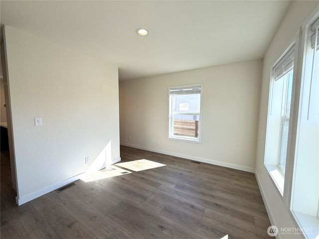 154 Calawah Street SW, Ocean Shores, WA 98569