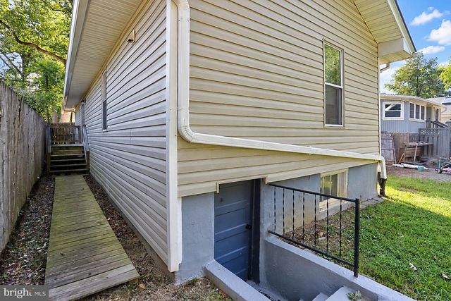 6124 42ND AVE, Hyattsville, MD 20781