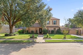 7231 Granvia Dr, Houston, TX 77083