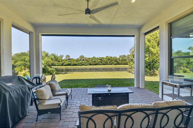 9331 Grand Prix Lane, Boynton Beach, FL 33472