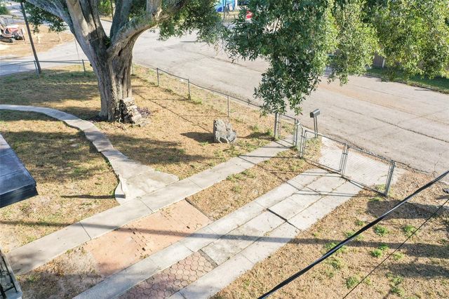 495 AVENUE F SE, Winter Haven, FL 33880