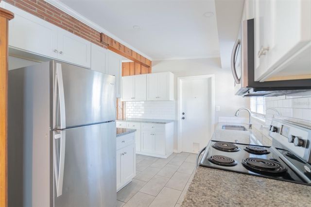 495 AVENUE F SE, Winter Haven, FL 33880