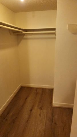 2750 Holly Hall Street 101, Houston, TX 77054