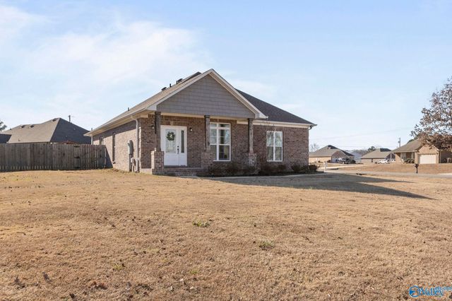 16210 Kyle Moran Drive, Athens, AL 35614