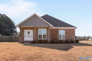 16210 Kyle Moran Drive, Athens, AL 35614