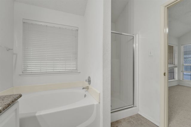 2207 Hickory Wood Trail, Arlington, TX 76018