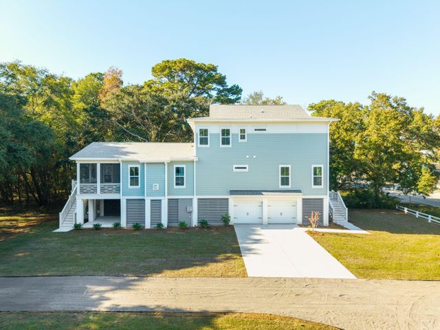 1127 Hamlin Road, Mount Pleasant, SC 29466