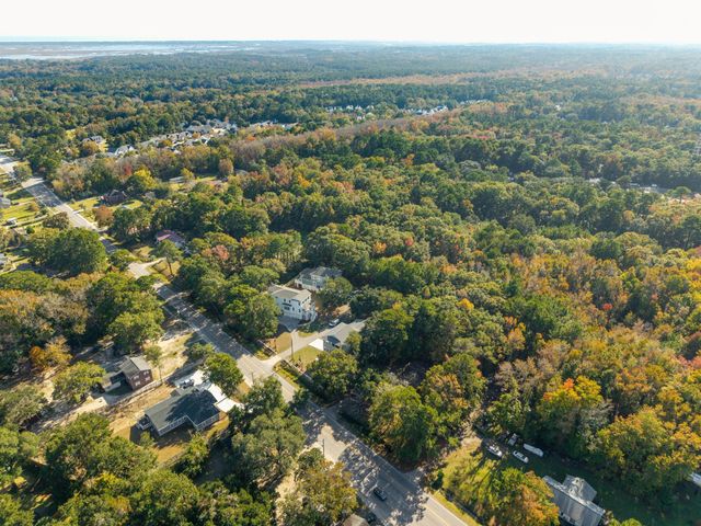 1127 Hamlin Road, Mount Pleasant, SC 29466