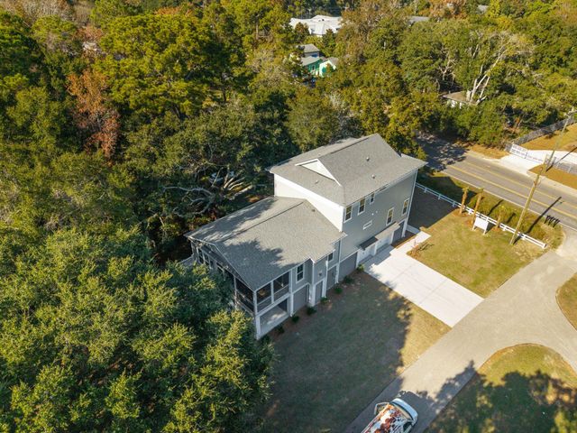1127 Hamlin Road, Mount Pleasant, SC 29466