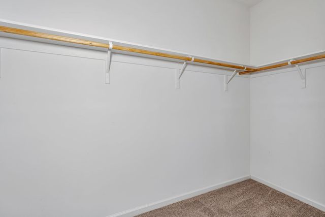 860 Fritz Dr, Los Banos, CA 93635