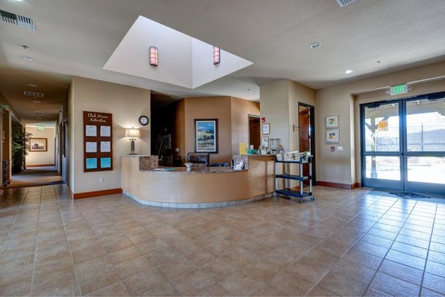 860 Fritz Dr, Los Banos, CA 93635