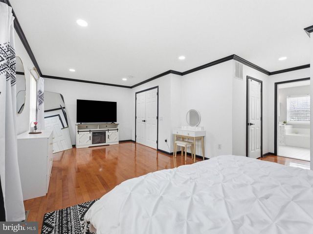 101 WEATHERHILL CT, Hainesport, NJ 08036