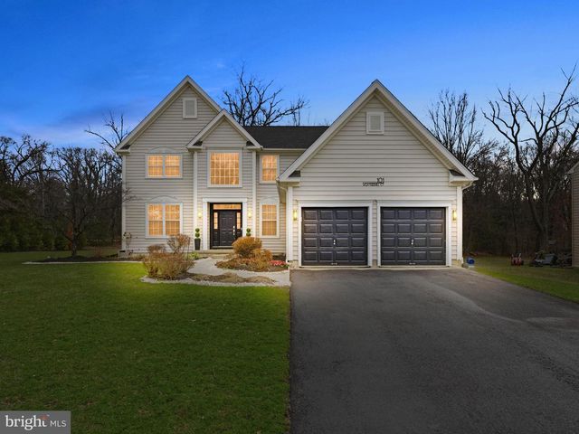 101 WEATHERHILL CT, Hainesport, NJ 08036