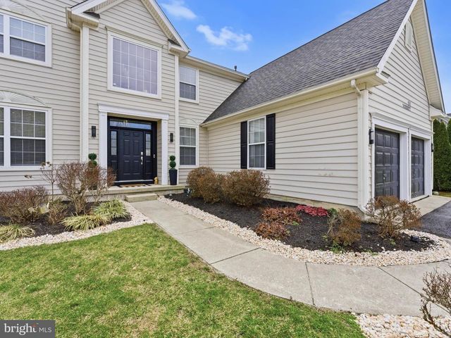 101 WEATHERHILL CT, Hainesport, NJ 08036