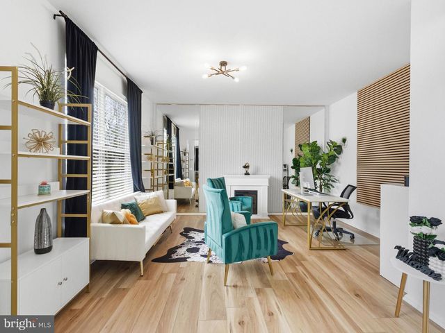 101 WEATHERHILL CT, Hainesport, NJ 08036