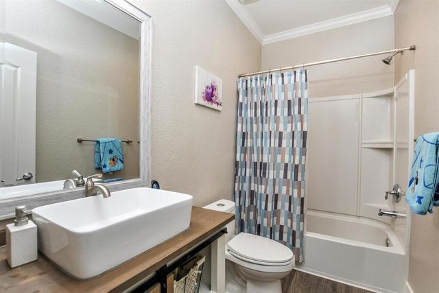 6060 Tazetta Dr, Oakley, CA 94561