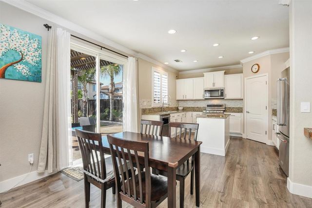 6060 Tazetta Dr, Oakley, CA 94561