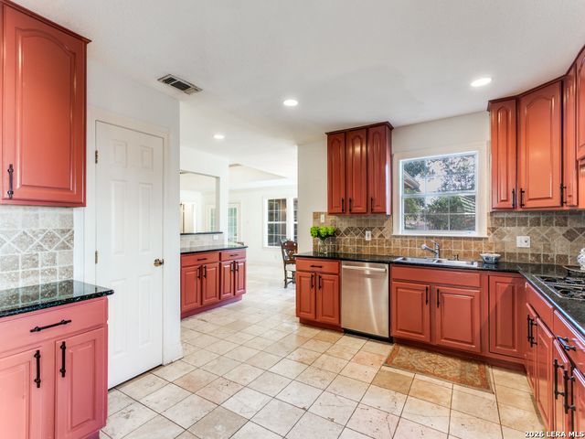 748 Eventide, Terrell Hills, TX 78209