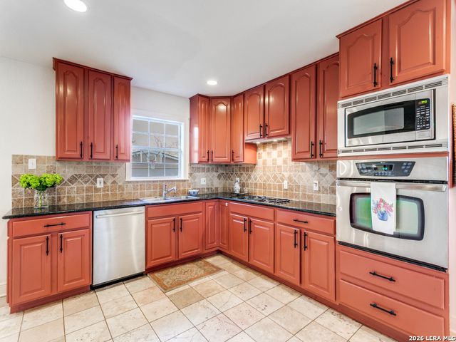 748 Eventide, Terrell Hills, TX 78209