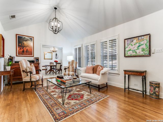 748 Eventide, Terrell Hills, TX 78209