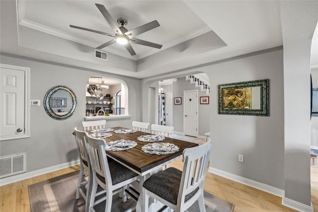488 Mariners Drive, Kemah, TX 77565