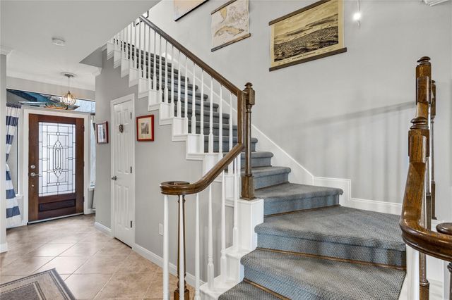 488 Mariners Drive, Kemah, TX 77565