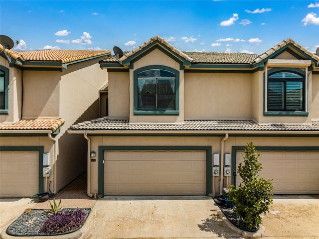 488 Mariners Drive, Kemah, TX 77565
