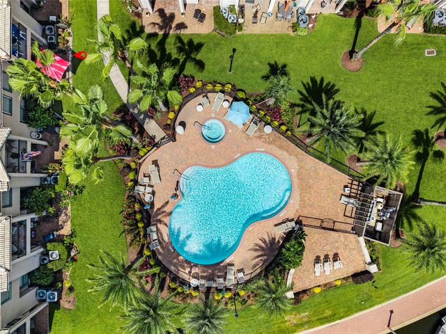 488 Mariners Drive, Kemah, TX 77565