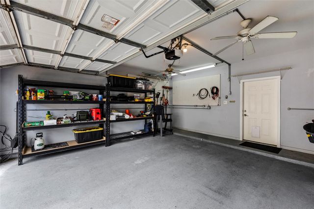 488 Mariners Drive, Kemah, TX 77565