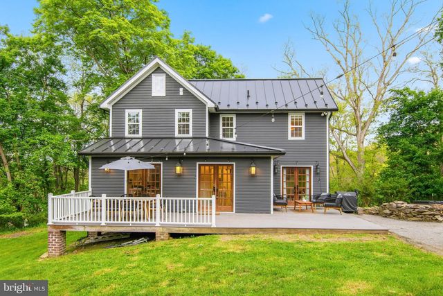 18708 YORK RD, Parkton, MD 21120