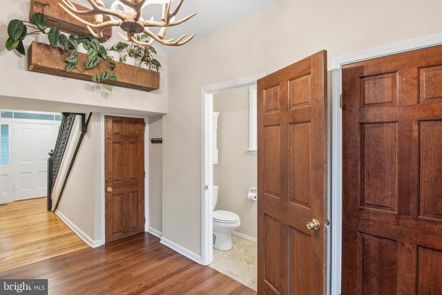 18708 YORK RD, Parkton, MD 21120