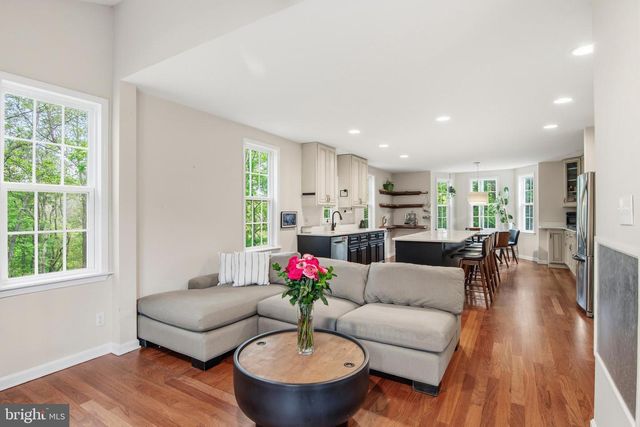 18708 YORK RD, Parkton, MD 21120